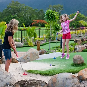 https://paradise-palms-resort-country-club.queenslandhotels.net